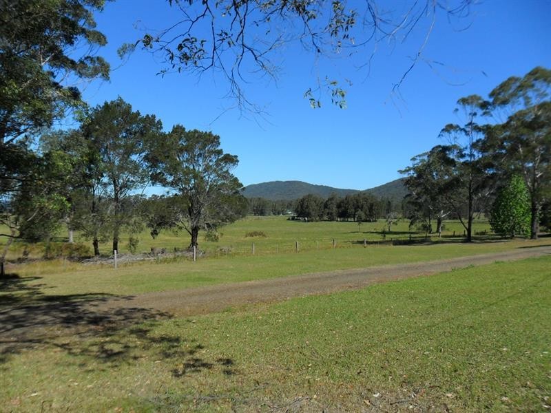 1640 Coomba  Rd, Pacific Palms NSW 2428