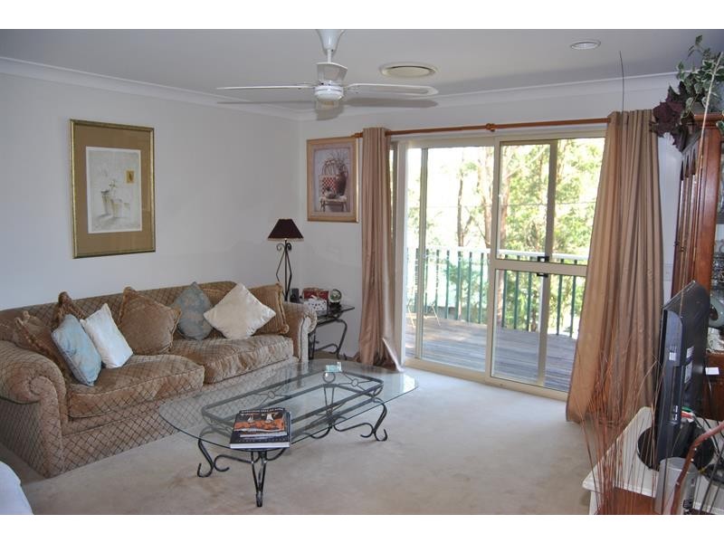 154 Amaroo Dr, Pacific Palms NSW 2428