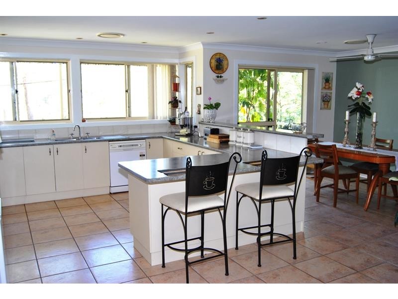 154 Amaroo Dr, Smiths Lake NSW 2428