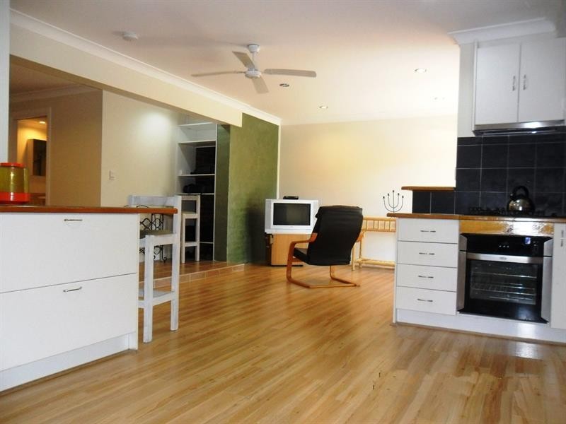 154 Amaroo Dr, Smiths Lake NSW 2428