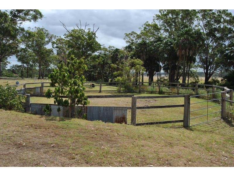 4 Carmona Lane, Forster NSW 2428