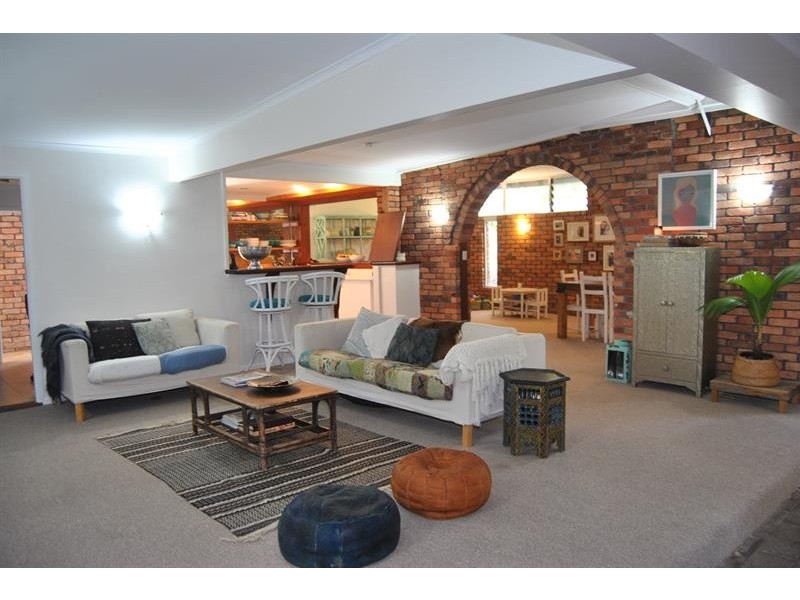 13  The Lakes Way, Elizabeth Beach NSW 2428