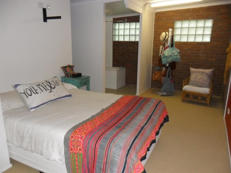 13  The Lakes Way, Elizabeth Beach NSW 2428
