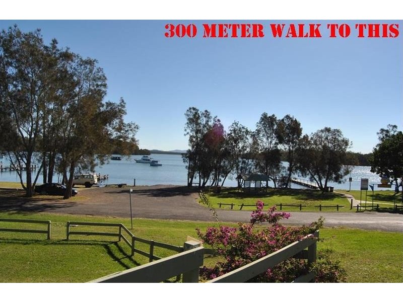 25 Moorooba Rd, Coomba Park NSW 2428