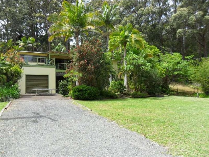 15 The Lakes Way, Smiths Lake NSW 2428