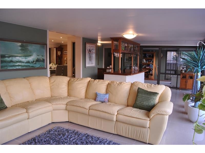 63 Elouera Cres, Forster Keys NSW 2428