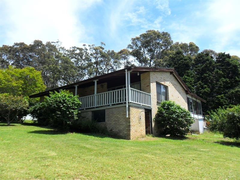 1717 The Lakes Way, Topi Topi NSW 2423