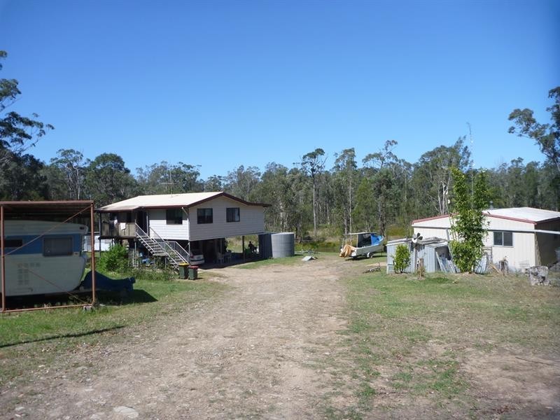 554 Shallow Bay Rd, Coomba Park NSW 2428