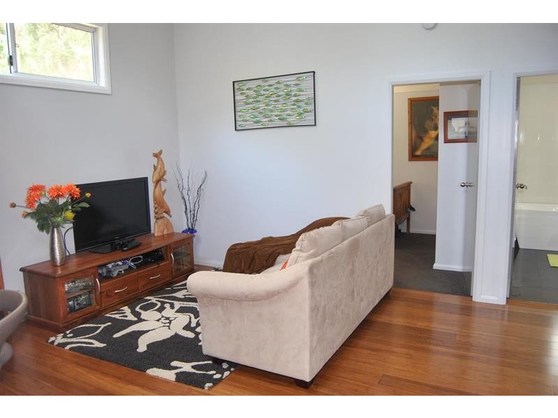 10 Harcourt Cres, Smiths Lake NSW 2428