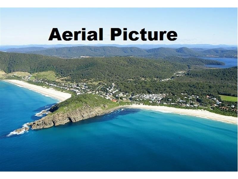 4 Carramatta Cl, Boomerang Beach NSW 2428