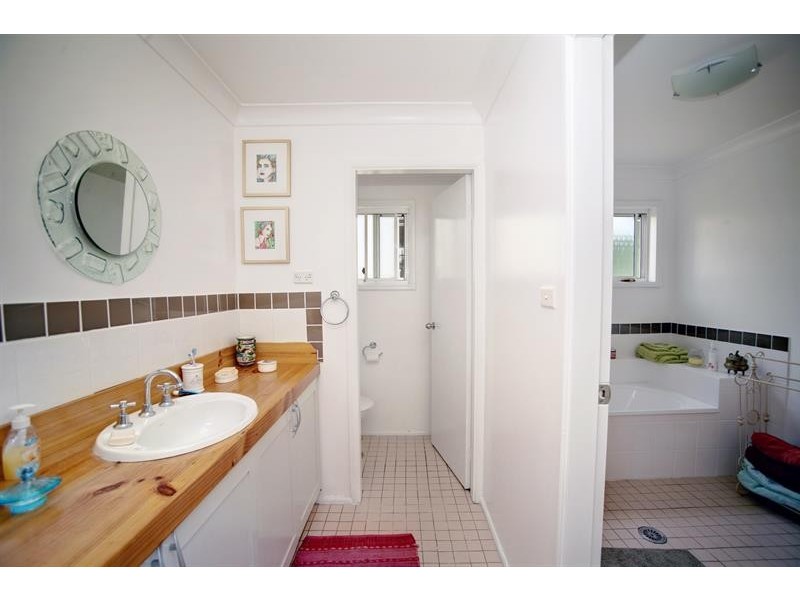 25 Coomba Rd, Coomba Park NSW 2428