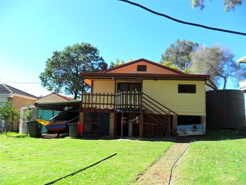 37 Moorooba Rd, Coomba Park NSW 2428
