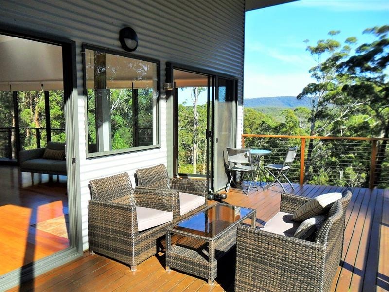 3880 The Lakes Way, Blueys Beach NSW 2428