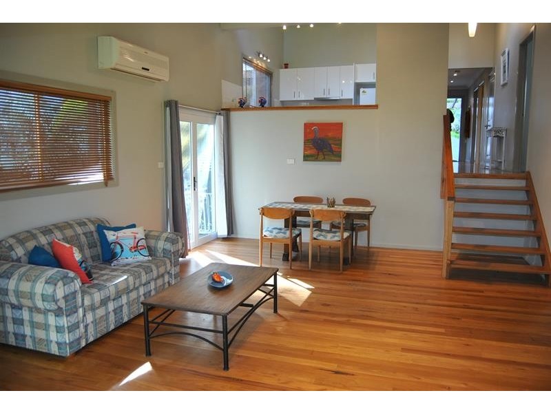 20  Phillip Rd, Smiths Lake NSW 2428