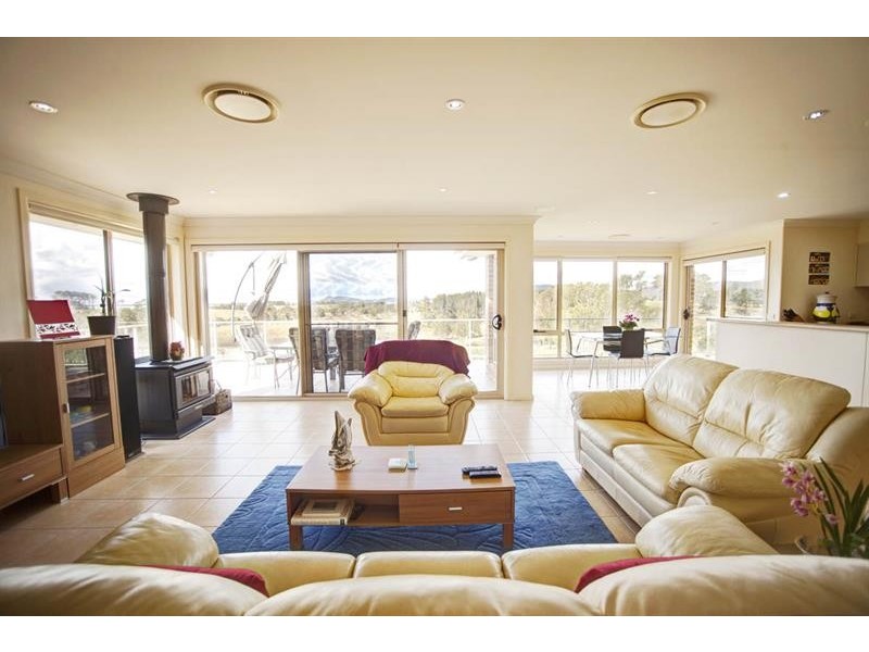 38 Burraneer Rd, Coomba Bay NSW 2428