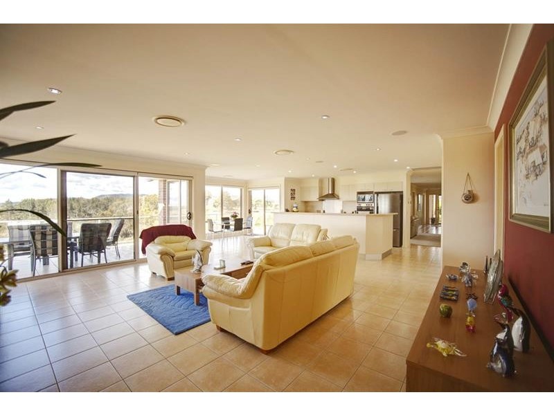 38 Burraneer Rd, Coomba Bay NSW 2428