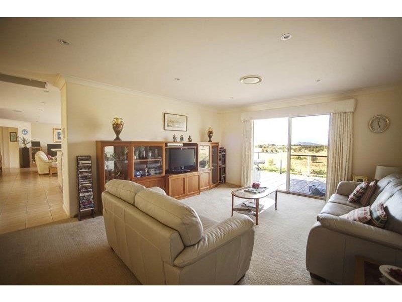 38 Burraneer Rd, Coomba Bay NSW 2428