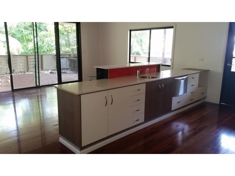 4 Crown Cl, Tarbuck Bay NSW 2428