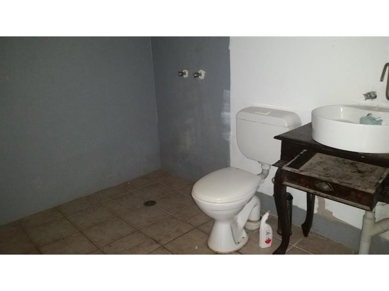 4 Crown Cl, Tarbuck Bay NSW 2428