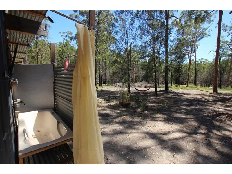 86 Ede Dr, Coomba Bay NSW 2428