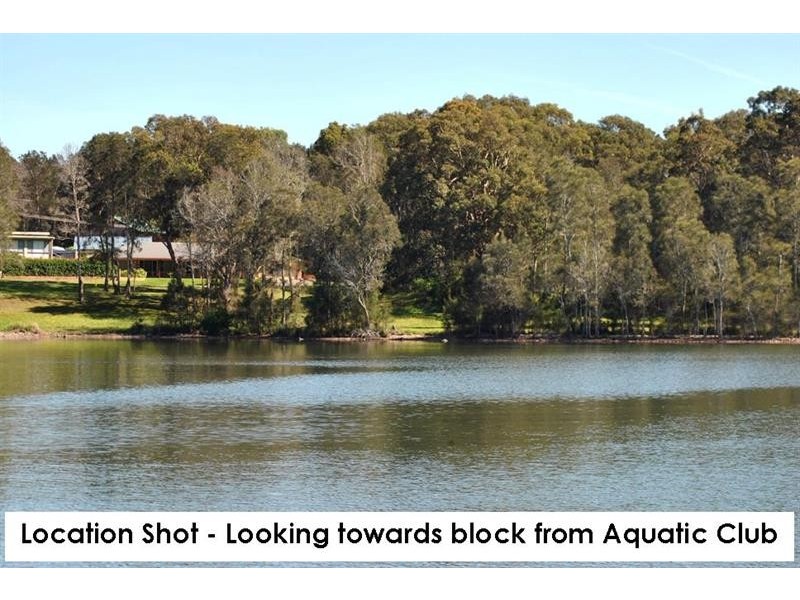 4 Kooyong Pl, Coomba Park NSW 2428