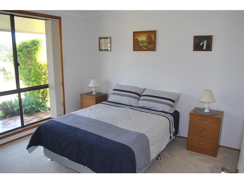 28 Tallawalla St, Coomba Park NSW 2428