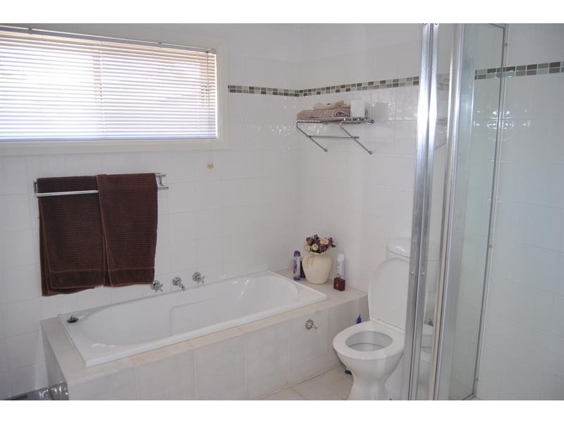 9 Wangaree St, Coomba Park NSW 2428