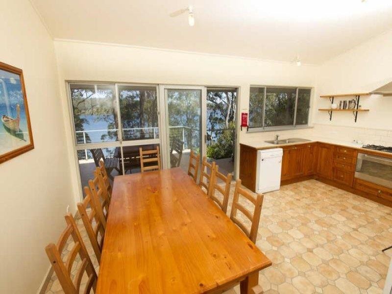 89 Amaroo Dr, Smiths Lake NSW 2428