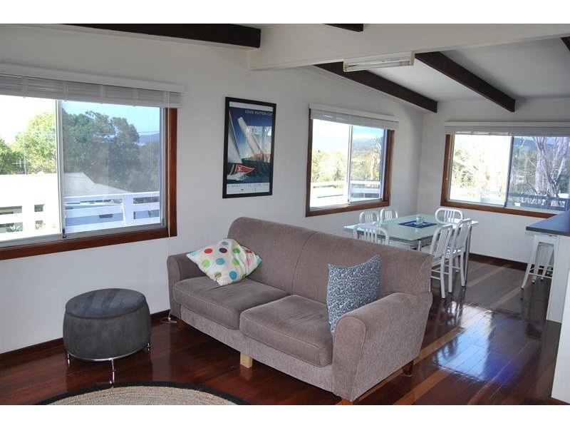 27 Coolangatta St, Coomba Park NSW 2428