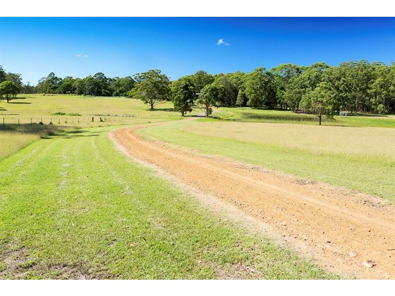 83 Jabiru Rd, Bungwahl NSW 2423