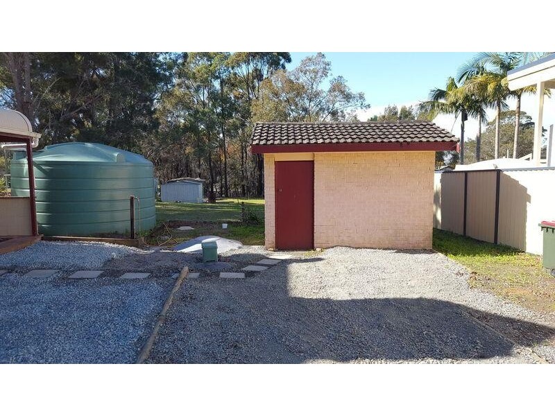 14 Yallambee St, Coomba Park NSW 2428