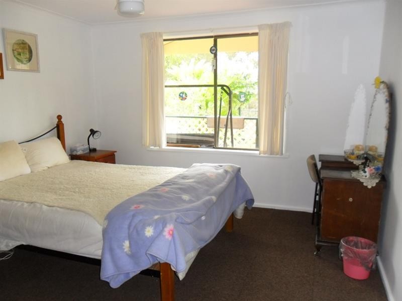 6 Yallambee Street, Coomba Park NSW 2428