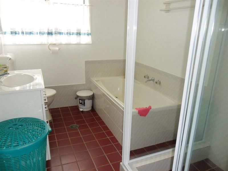 6 Yallambee Street, Coomba Park NSW 2428