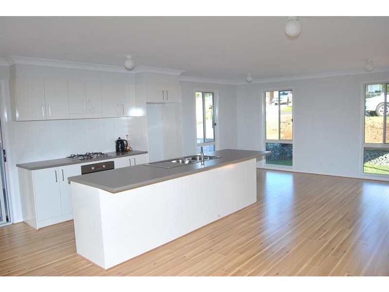 27 Wangaree Street, Coomba Park NSW 2428