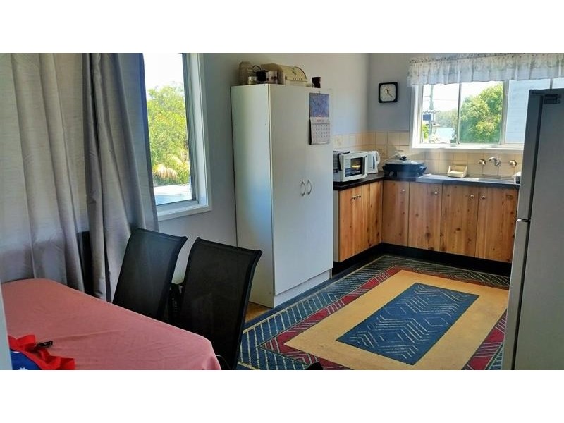 15 Moorooba Rd, Coomba Park NSW 2428