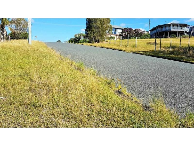 14 Burranjurra Ave, Coomba Park NSW 2428