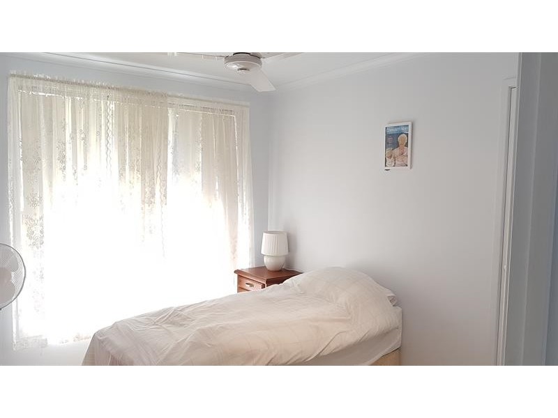 4 Windsor St, Tarbuck Bay NSW 2428