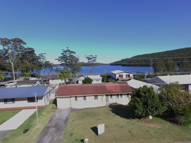4 Windsor St, Tarbuck Bay NSW 2428