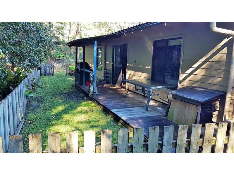 73 Seal Rocks Rd, Bungwahl NSW 2423