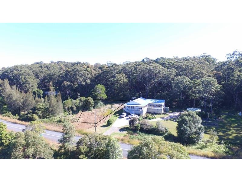17 Seal Rocks Road, Bungwahl NSW 2423
