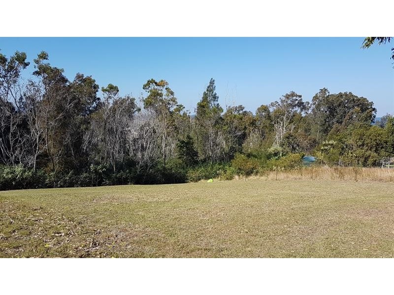 10 Coolangatta St, Coomba Park NSW 2428