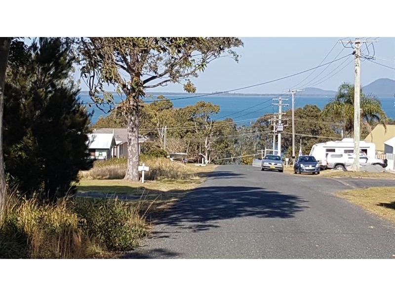 10 Coolangatta St, Coomba Park NSW 2428