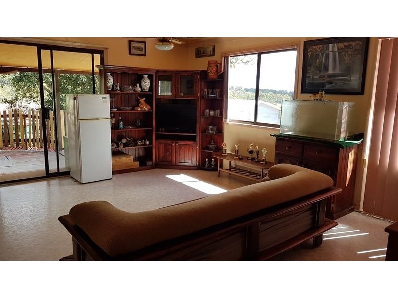 37 Moorooba Rd, Coomba Park NSW 2428