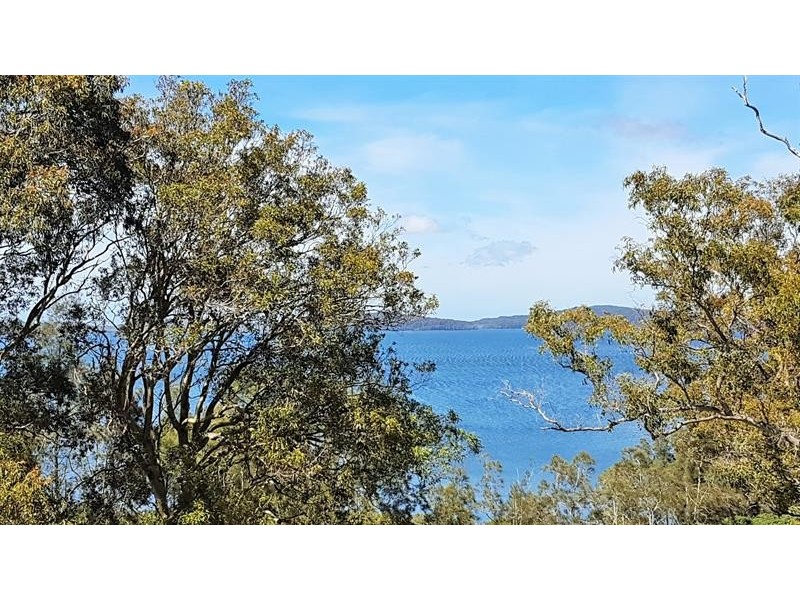 2523 The Lakes Way, Bungwahl NSW 2423