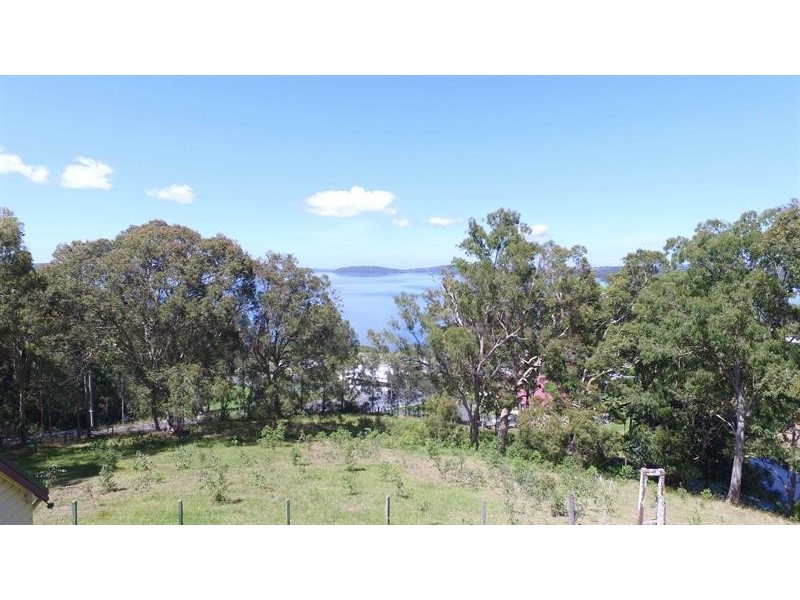 2523 The Lakes Way, Bungwahl NSW 2423