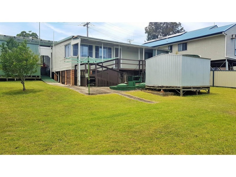 102  Coonabarabran Street, Coomba Park NSW 2428