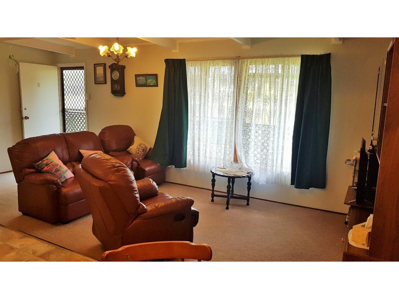 102  Coonabarabran Street, Coomba Park NSW 2428