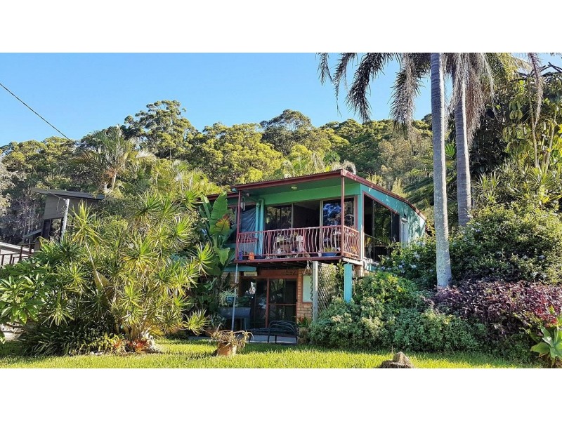 101 Dogwood Road, Bungwahl NSW 2423