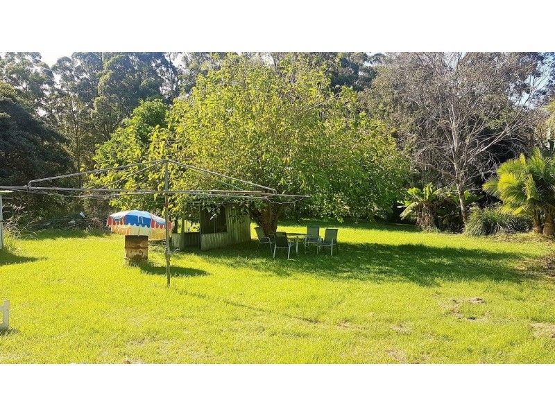 2611 The Lakes Way, Bungwahl NSW 2423