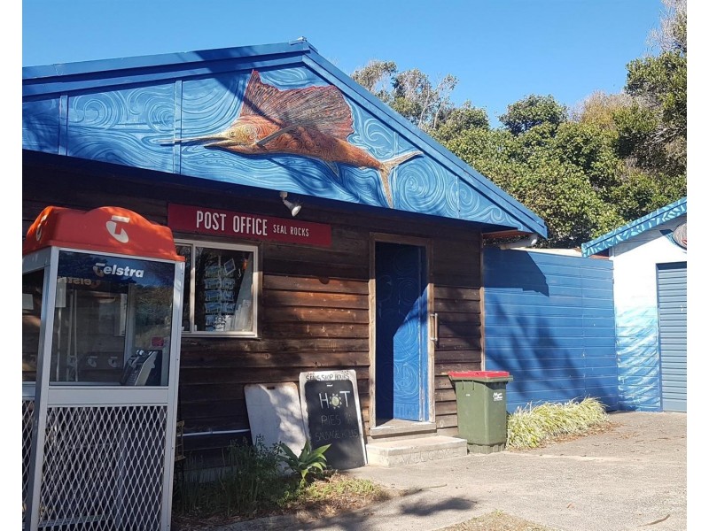 6 Kinka Road, Seal Rocks NSW 2423